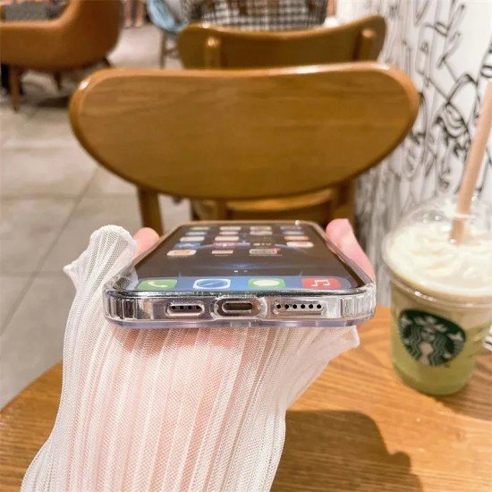 جراب مغناطيسي شفاف متوافق مع MagSafe - حماية فائقة وأناقة لا مثيل لها جراب مغناطيسي شفاف متوافق مع MagSafe - حماية فائقة وأناقة لا مثيل لها